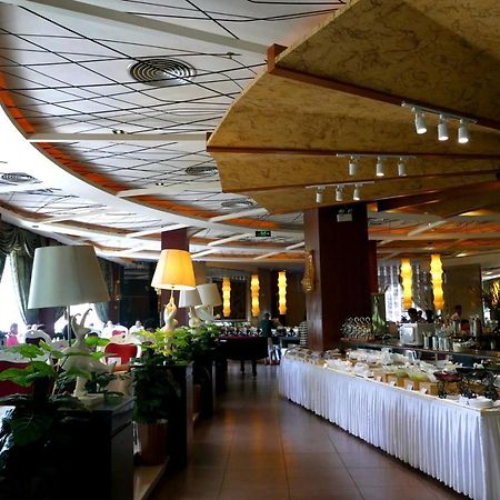 Huangma Holiday Hotel Haikou  Esterno foto