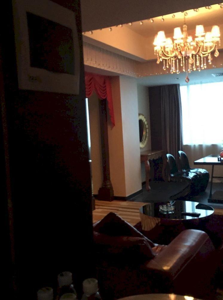 Huangma Holiday Hotel Haikou  Esterno foto
