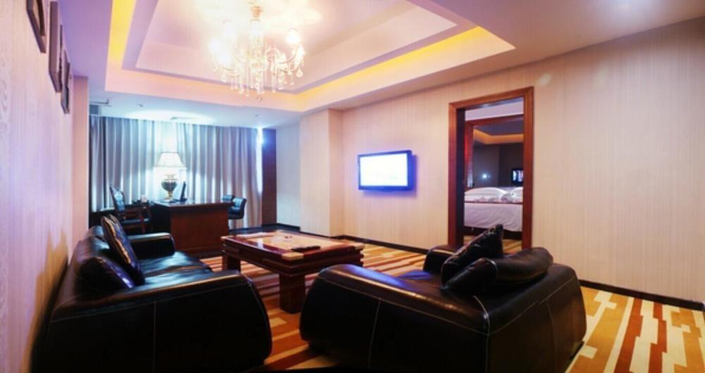 Huangma Holiday Hotel Haikou  Esterno foto